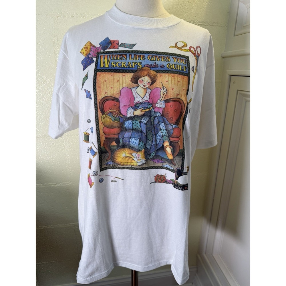 90s When Life Gives You Scraps Make A Quilt T-Shirt Jerzees Sz L Cottagecore USA